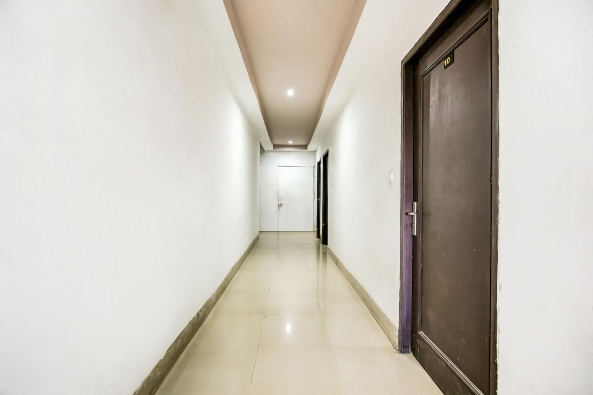 Flagship Hotel Big Boss Kurukshetra Exterior foto